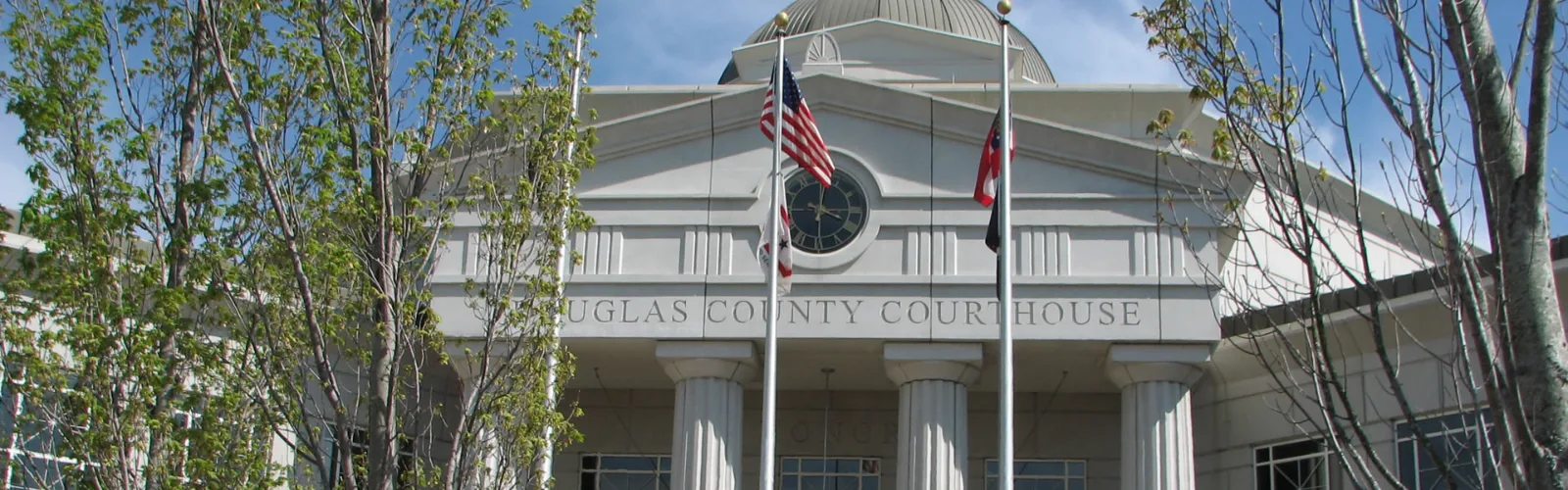 Douglas County Courthouse in Douglasville, GA