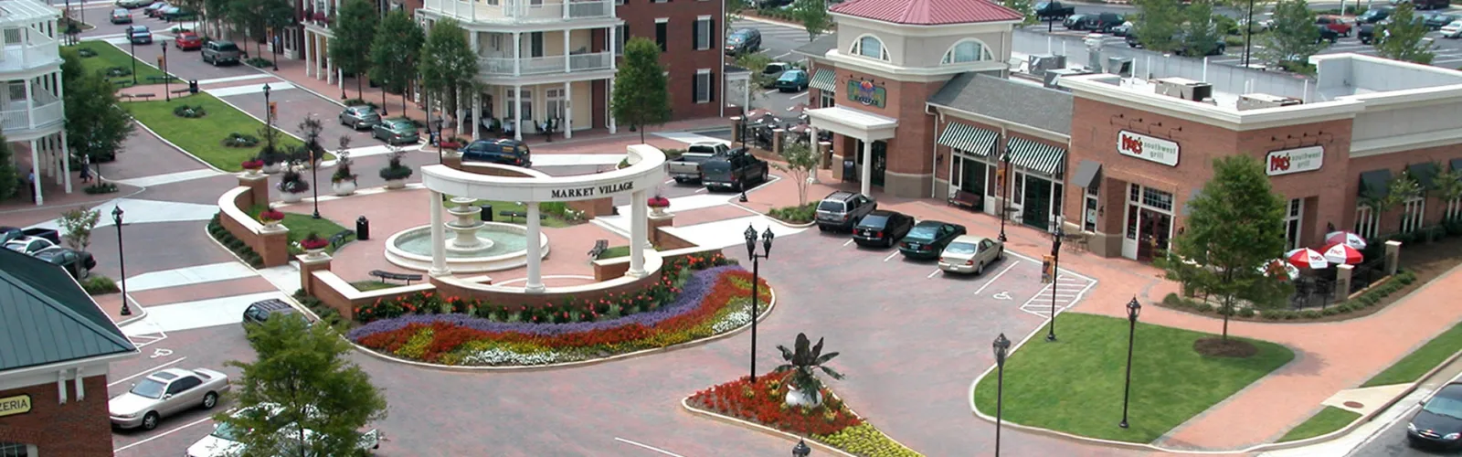Town green and fountain in Smyrna, GA
